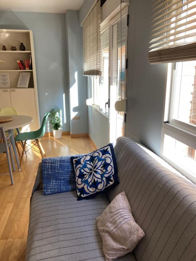 Apartamento Enriqueta Гранада Екстериор снимка