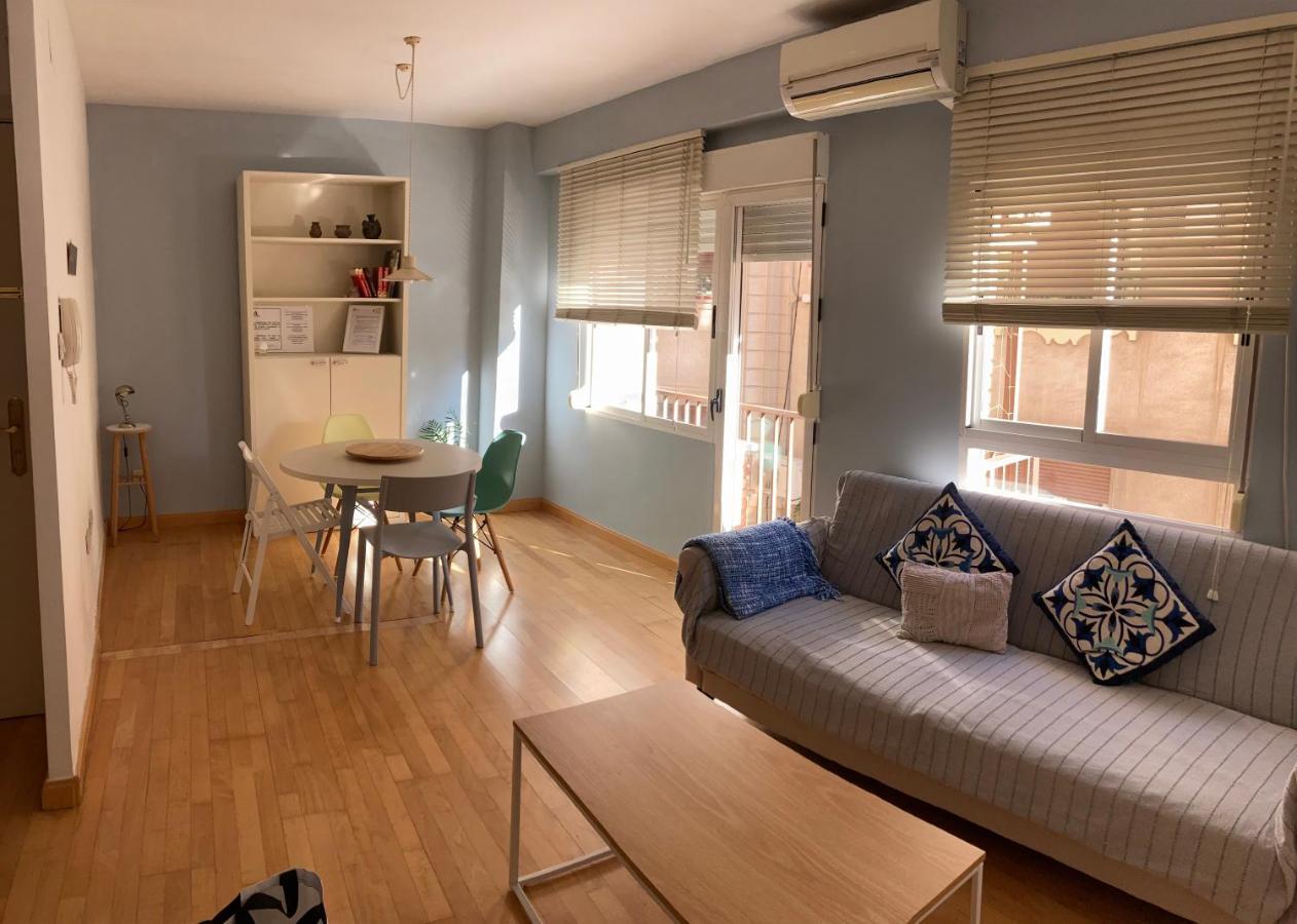 Apartamento Enriqueta Гранада Екстериор снимка